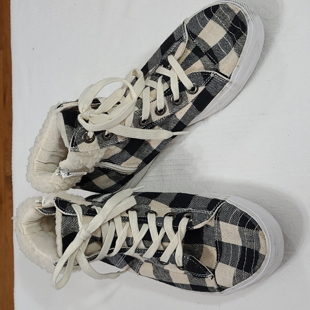 Tommy Bahama Womens Sneakers Black White Plaid Laces Zips‎ Faux Fur Trim Sz 7.5